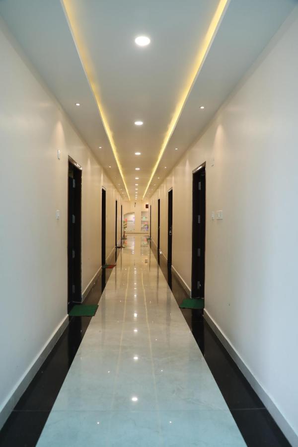 Hotel Shri Siddhivinayak Bina-Etawa Exterior photo